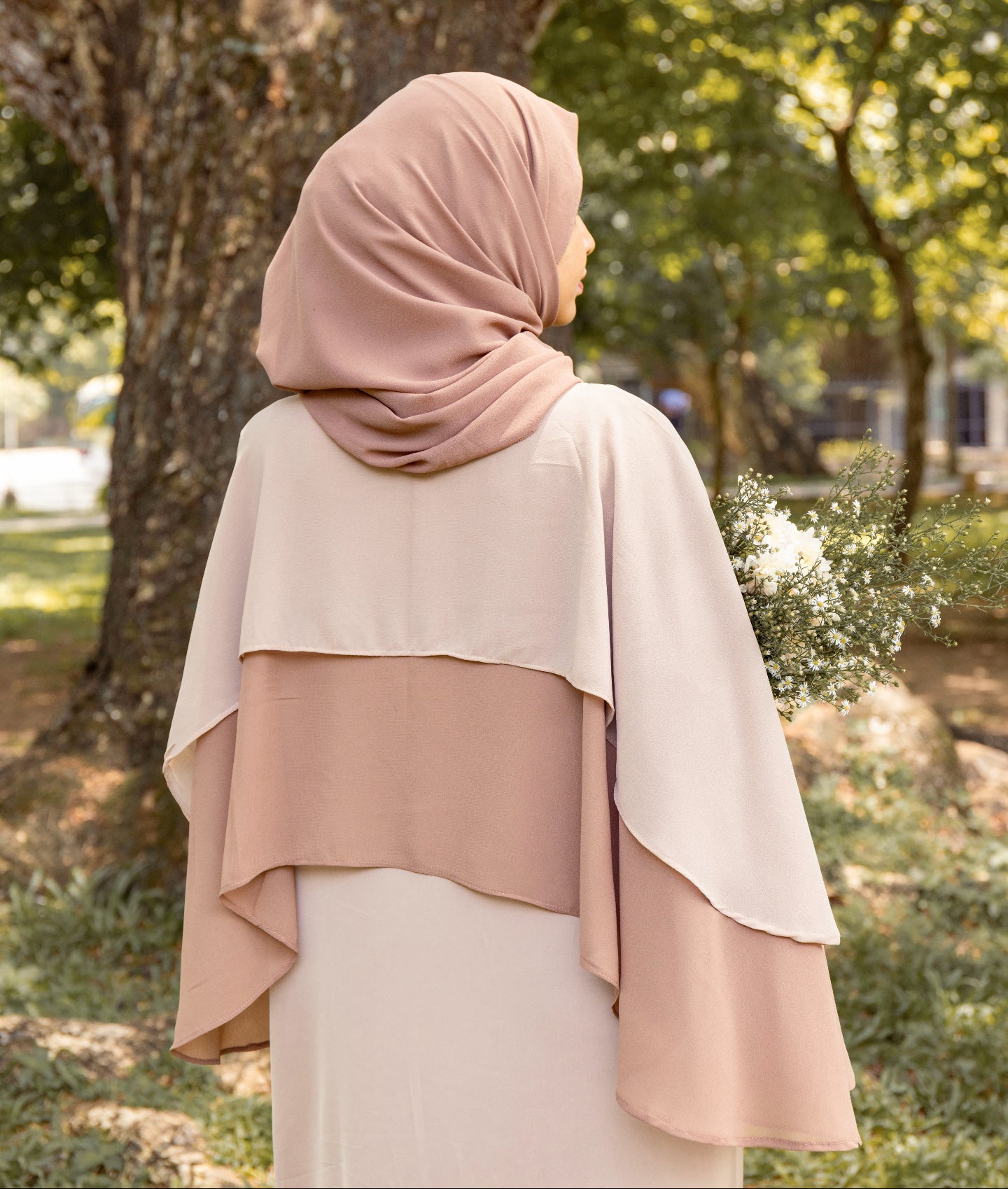Two-Tone Layered Cape Abaya