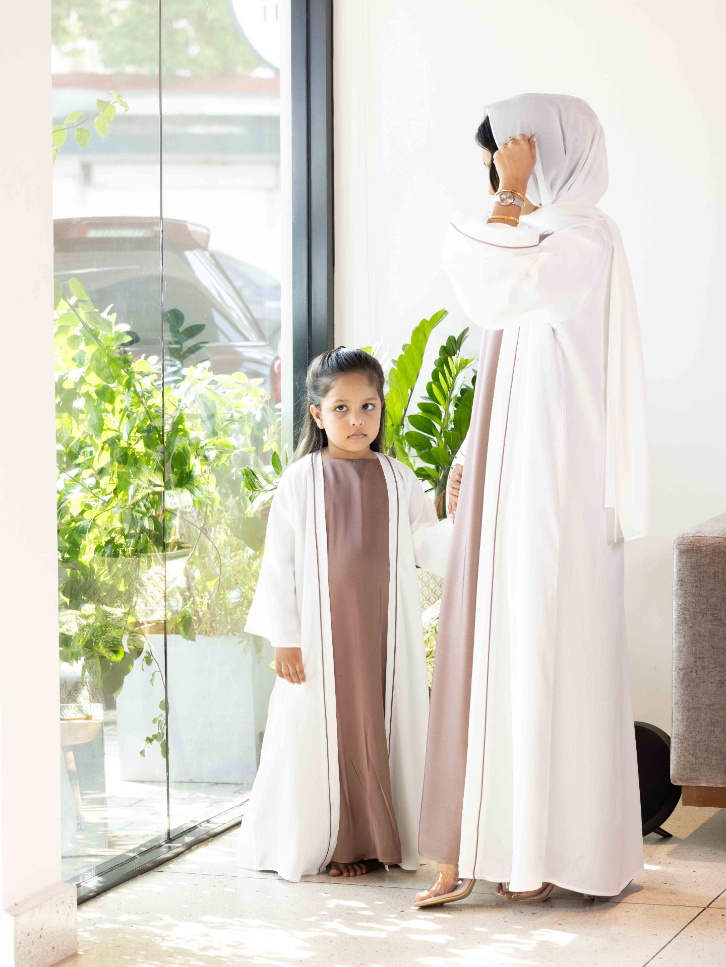Open Abaya Set with Contrast Piping
